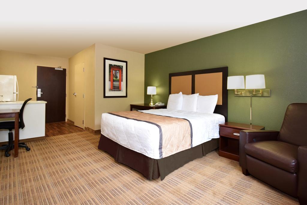 เอ็กซ์เทนด์ สเตย์ อเมริกา ซานโฮเซ-มอร์แกน ฮิลล์ Hotel มอร์แกนฮิลล์ ภายนอก รูปภาพ