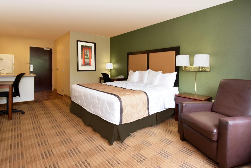 เอ็กซ์เทนด์ สเตย์ อเมริกา ซานโฮเซ-มอร์แกน ฮิลล์ Hotel มอร์แกนฮิลล์ ภายนอก รูปภาพ